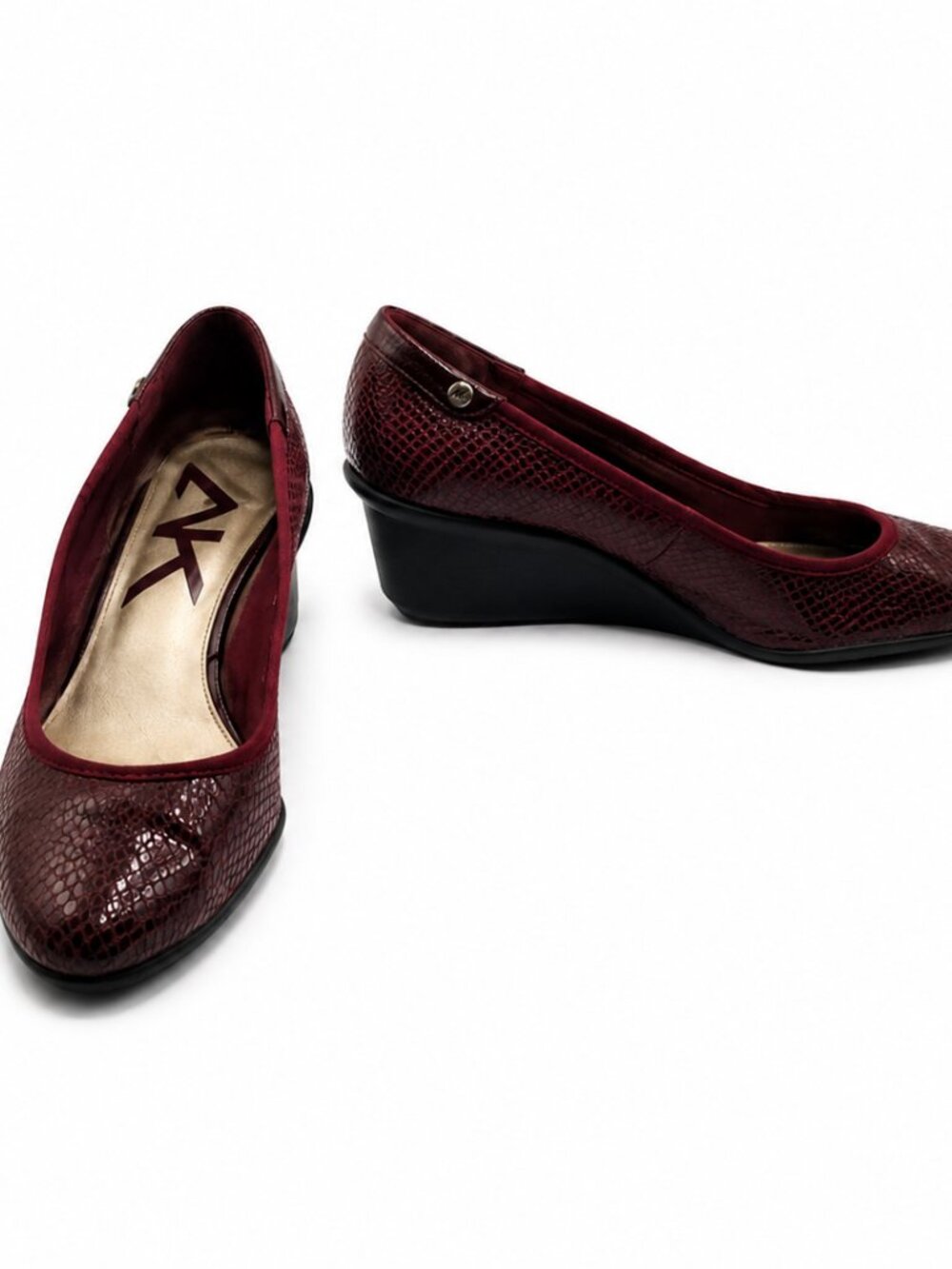 Anne Klein AK Burgundy Reptile Embossed Wedge Pumps 7.5-8